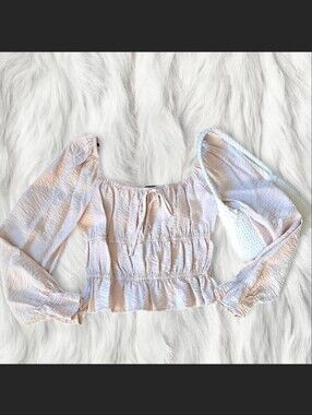 Forever 21 Cream Tie Front Long Sleeve Blouse Size Small